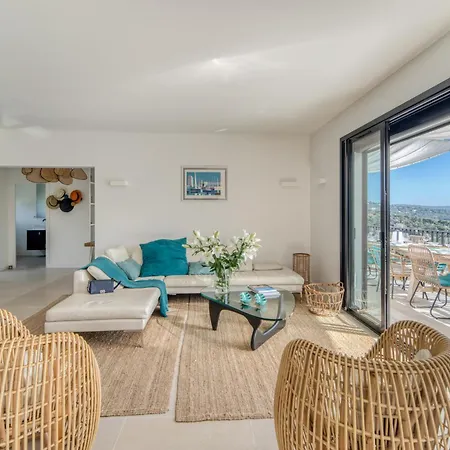 4 Etoiles Vue Mer Piscine Villa *