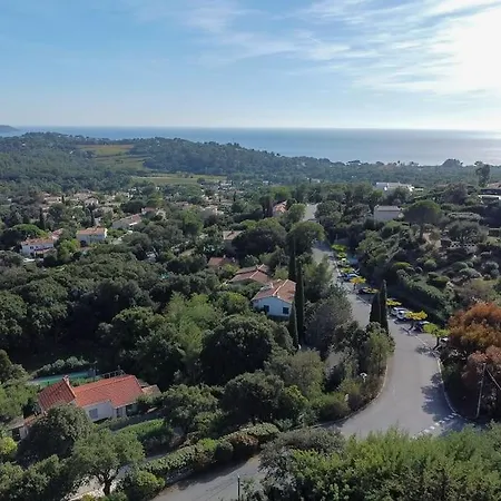 4 Etoiles Vue Mer Piscine * La Croix-Valmer