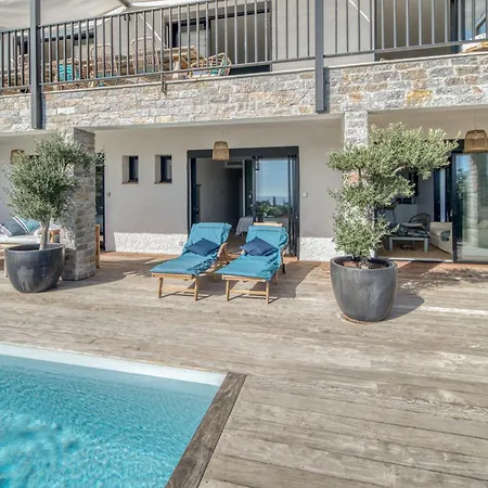 4 Etoiles Vue Mer Piscine Вилла